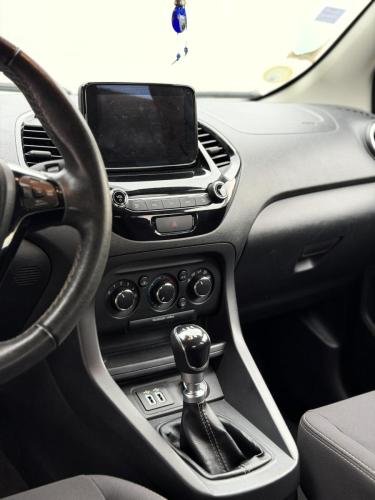 B-INTERIEUR-CONSOLE-CENTRALE